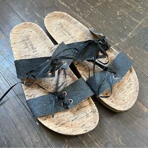 BEARPAW Tie Top Cork Bottom Sandals Size 10